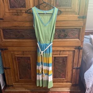 Green Sleeveless V-Neck Sundress Midi